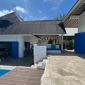 Bali Bio 2*, Uluwatu Indonésie