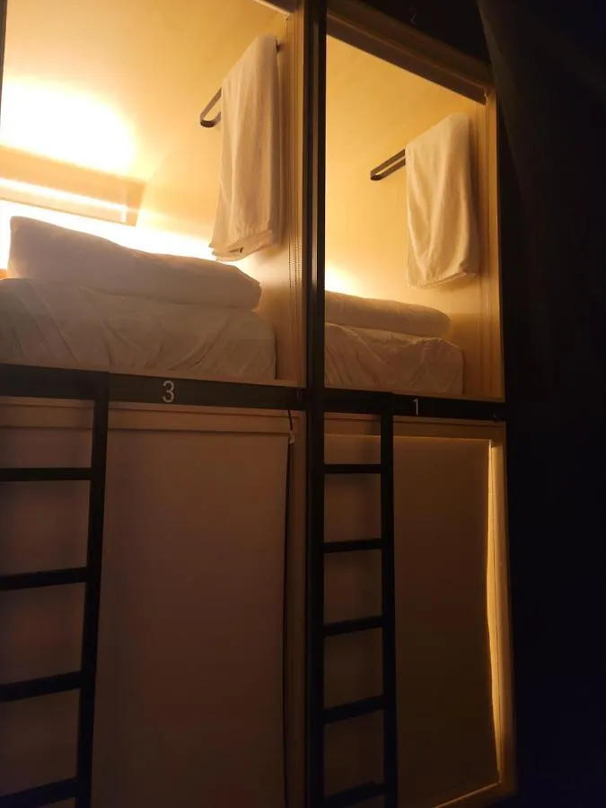 Westay Capsule Hostel Dubai